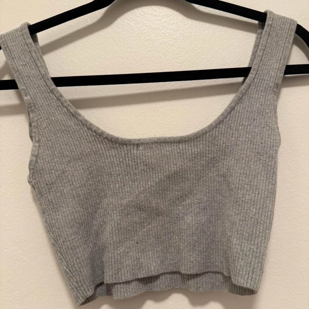 Forever 21 Women's Grey Crop-top - Picture 4 of 4